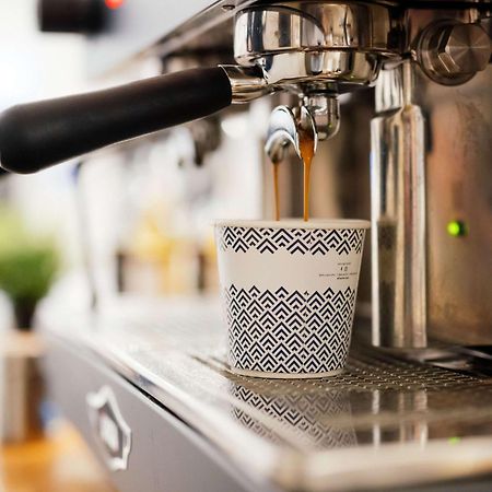 Pullman Brisbane Airport Hotel Exterior photo Espresso machine